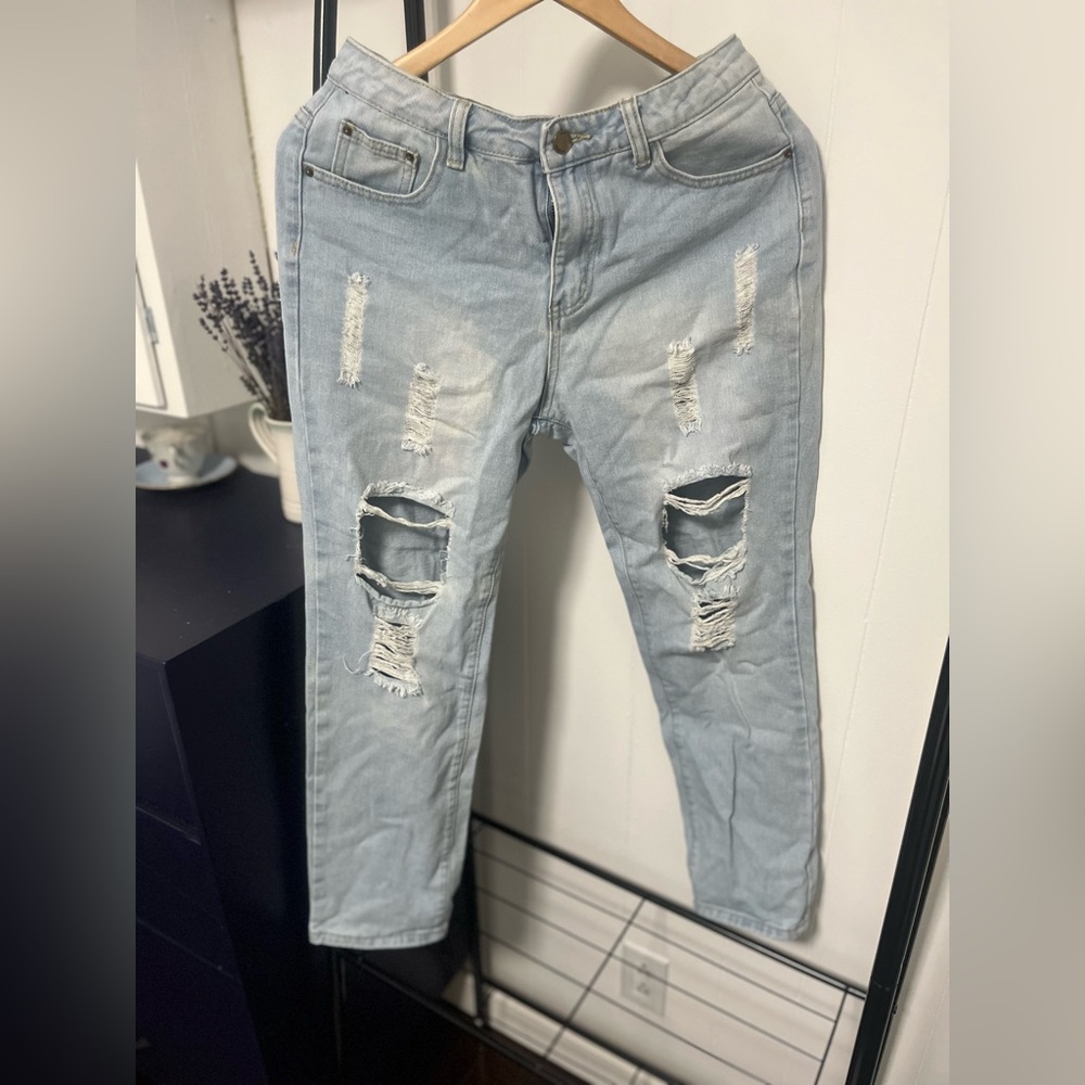 SHEIN Distressed Light Blue Women's Jeans